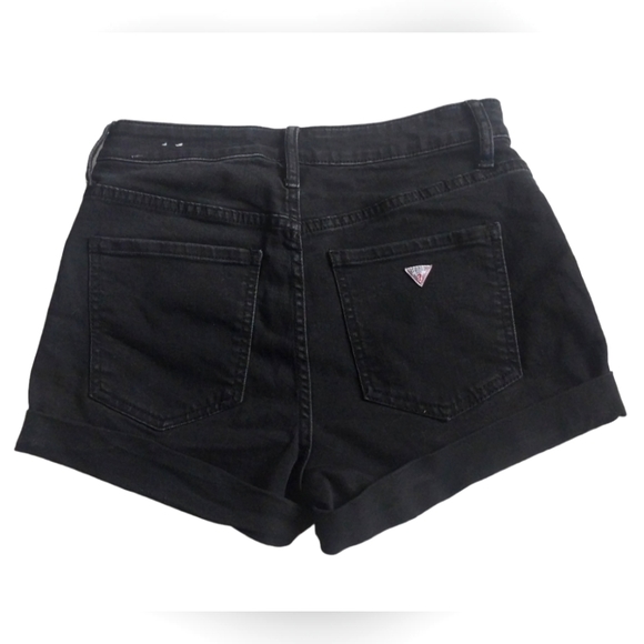 Guess Ladies Short with flower's embroidery sz 27 in black - Picture 2 of 6
